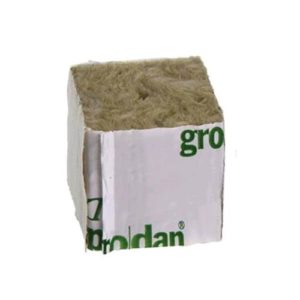 GRODAN - CUBETTO LANA DI ROCCIA 7.5X7.5X7.5 CM CON FORO (/) 2,5 CM